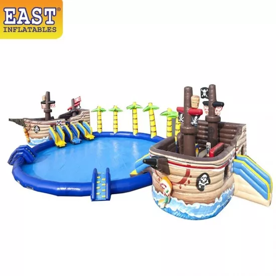 Aufblasbarer Wasserpark Des Piratenschiffs Aufblasbarer Wasserpark Des Piratenschiffs